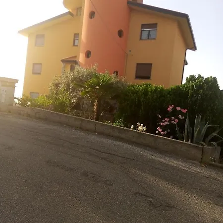 Torre Saracena Apartment